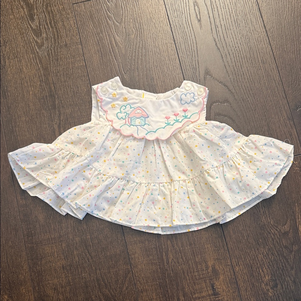 Adorable White Baby Dress with Embroidered Details - Vintage - Like New 3-6 M
